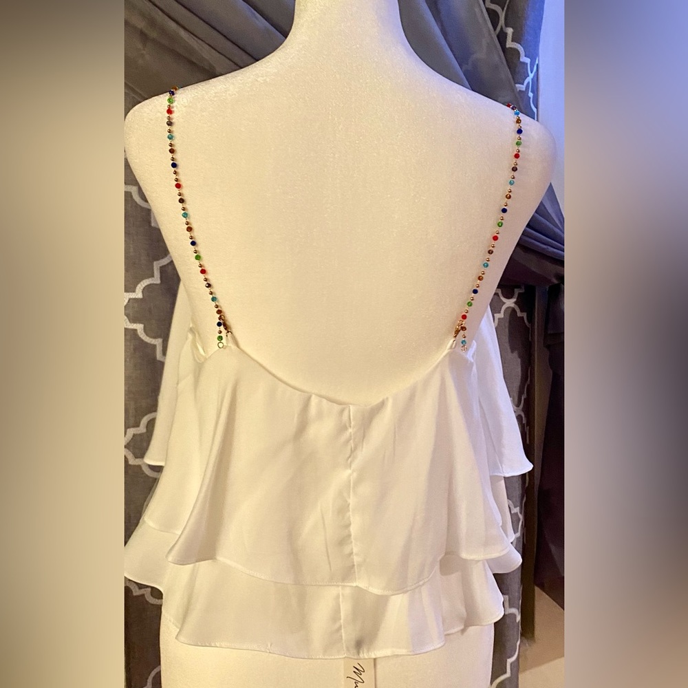 Market House Boutique; Mustard Seed: Medium; white with stone straps; crop flowy - Picture 2 of 9
